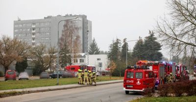 Jedna osoba ranna po pożarze i wybuchu w szpitalu w Puszczykowie